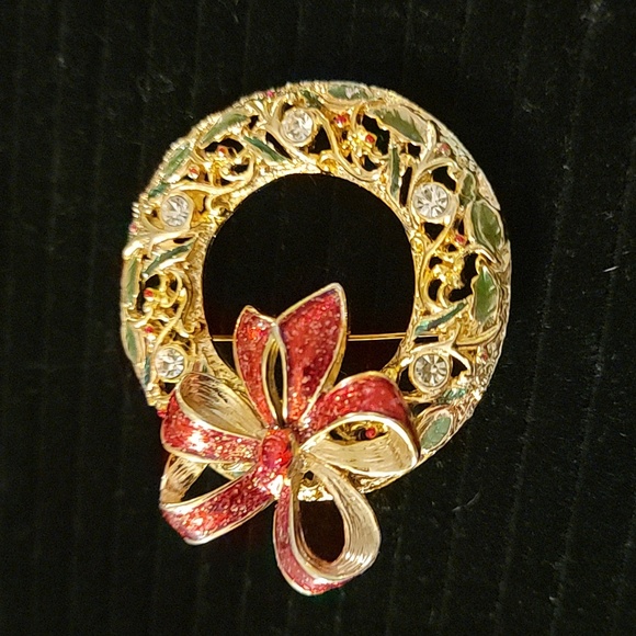 Vintage Danecraft Signed Gold Tone Christmas Wreath Brooch Pin Red Bow Holiday - Picture 5 of 16